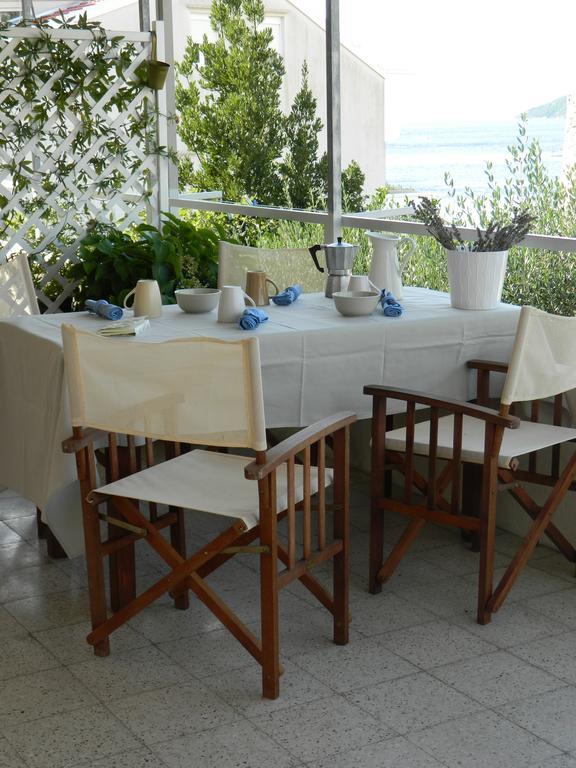 Seaview Guesthouse - Zf Hvar Хвар Стая снимка