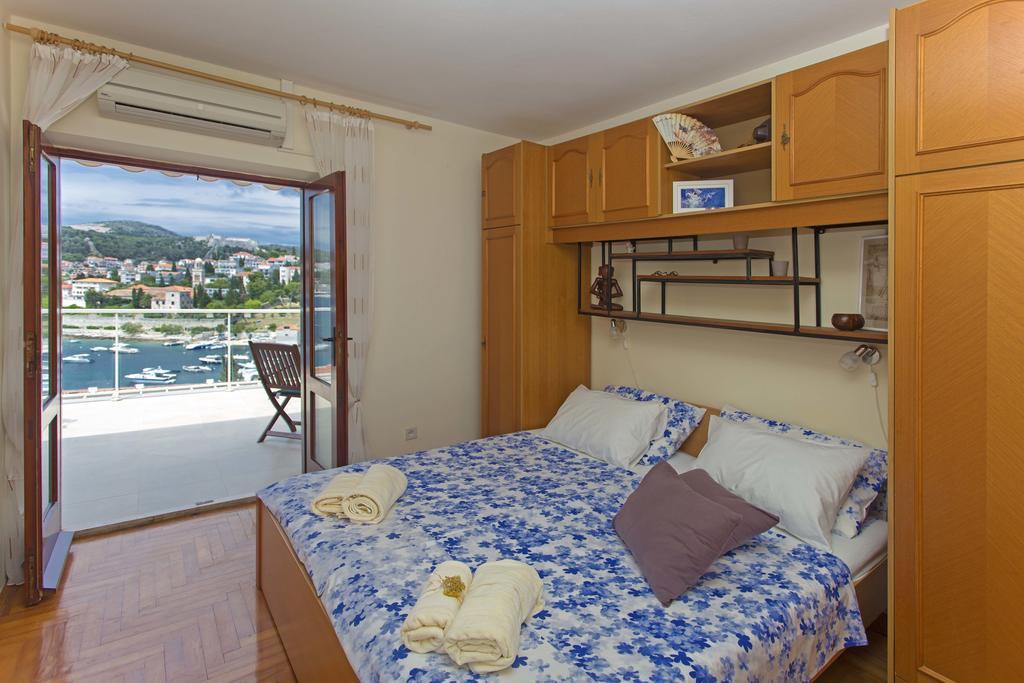 Seaview Guesthouse - Zf Hvar Хвар Екстериор снимка