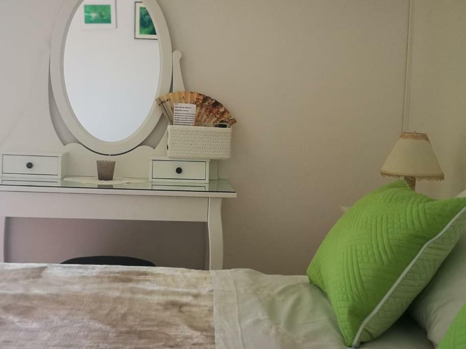 Seaview Guesthouse - Zf Hvar Хвар Екстериор снимка